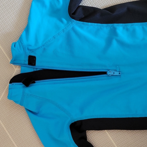 Quick silver swim suit - Picture 4 of 4